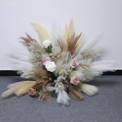 Custom Luxury Silk Floral Styling Decorative Artificial  Pampas Romantic Country Wedding Flower Arrangement