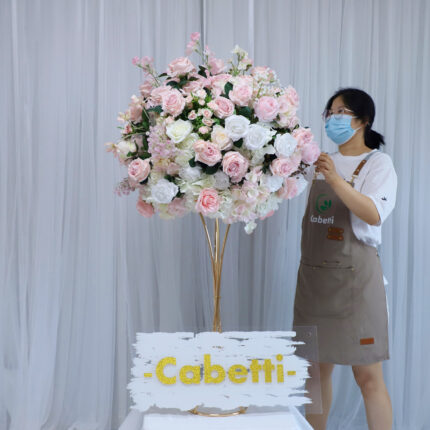 Custom Exquisite Artificial Flowers Arrangement Artificial Flower  Realistic Touch Pink White  Flower Ball Centerpieces